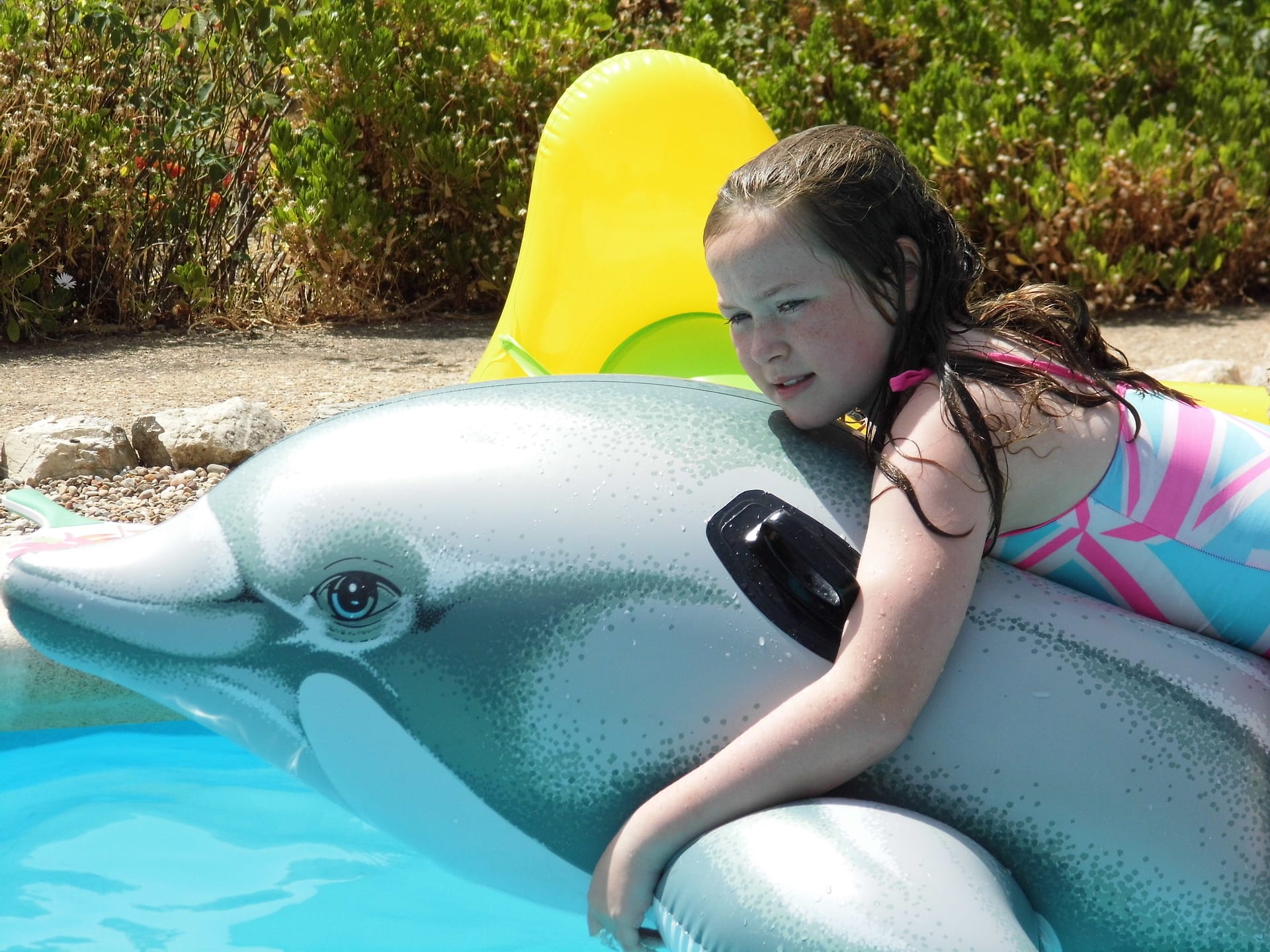 Eva and friend.