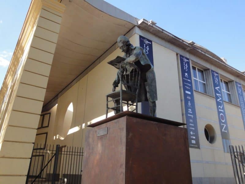 Statue of Mozart who set many operas in Seville.